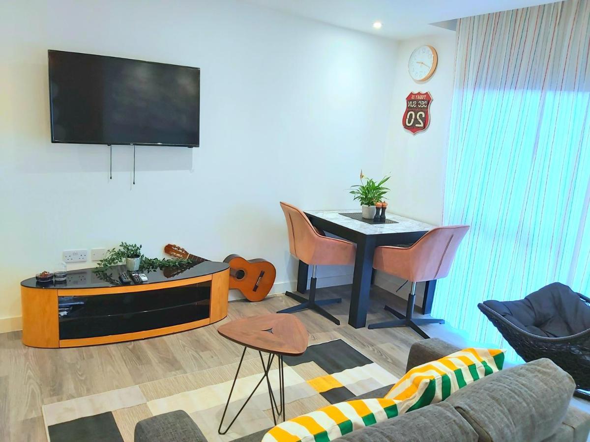 Great Studio Apartments - Netflix, Wifi, Digital Tv Sheffield Eksteriør bilde