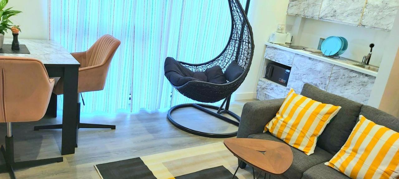 Great Studio Apartments - Netflix, Wifi, Digital Tv Sheffield Eksteriør bilde