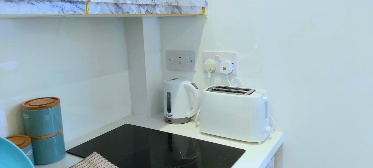 Great Studio Apartments - Netflix, Wifi, Digital Tv Sheffield Eksteriør bilde
