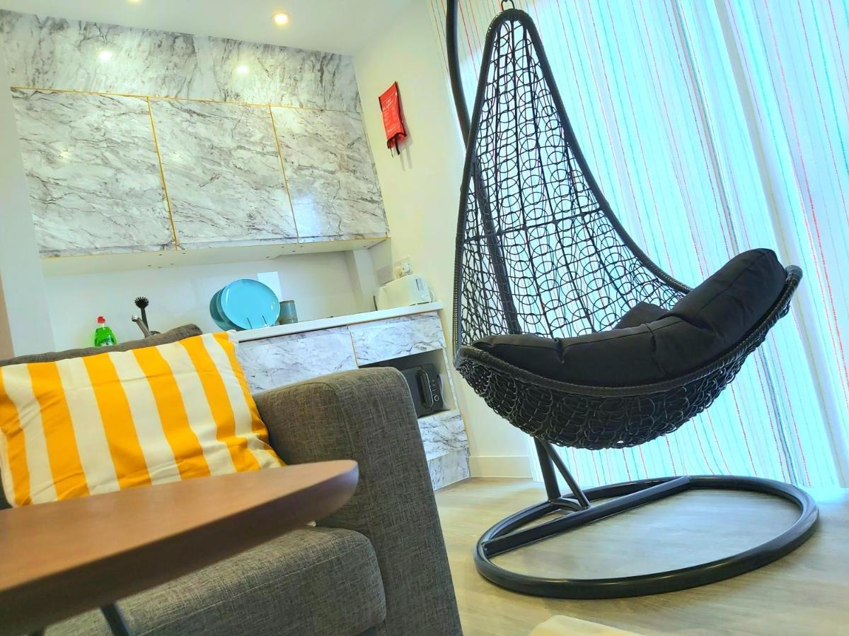 Great Studio Apartments - Netflix, Wifi, Digital Tv Sheffield Eksteriør bilde