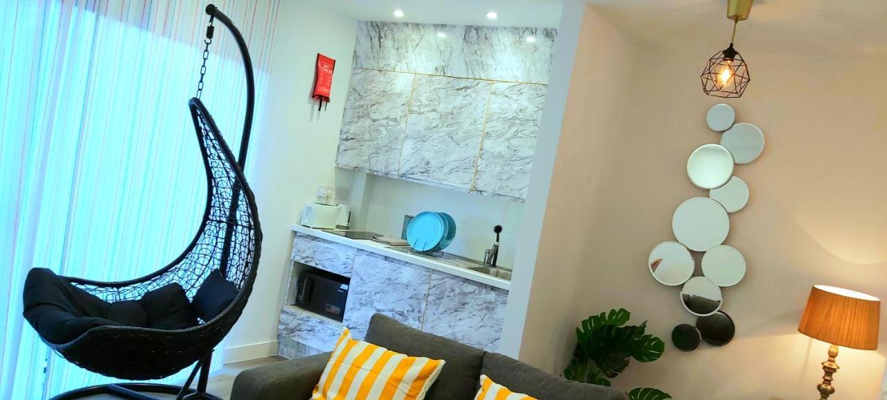 Great Studio Apartments - Netflix, Wifi, Digital Tv Sheffield Eksteriør bilde