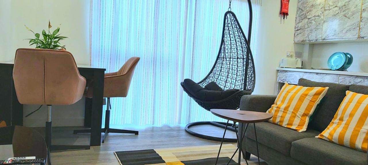 Great Studio Apartments - Netflix, Wifi, Digital Tv Sheffield Eksteriør bilde