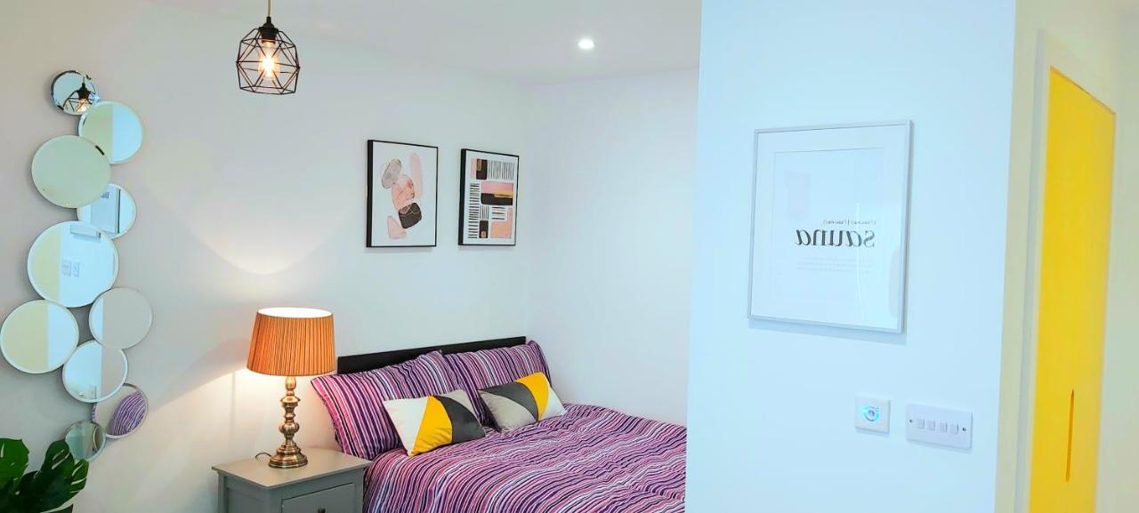 Great Studio Apartments - Netflix, Wifi, Digital Tv Sheffield Eksteriør bilde