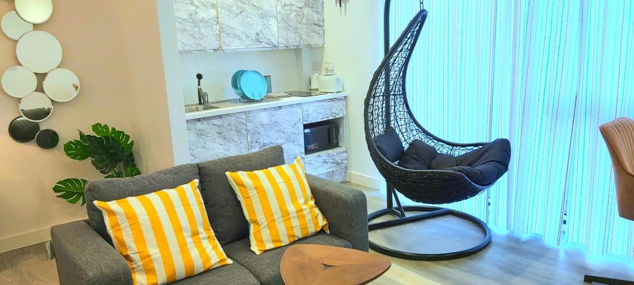 Great Studio Apartments - Netflix, Wifi, Digital Tv Sheffield Eksteriør bilde