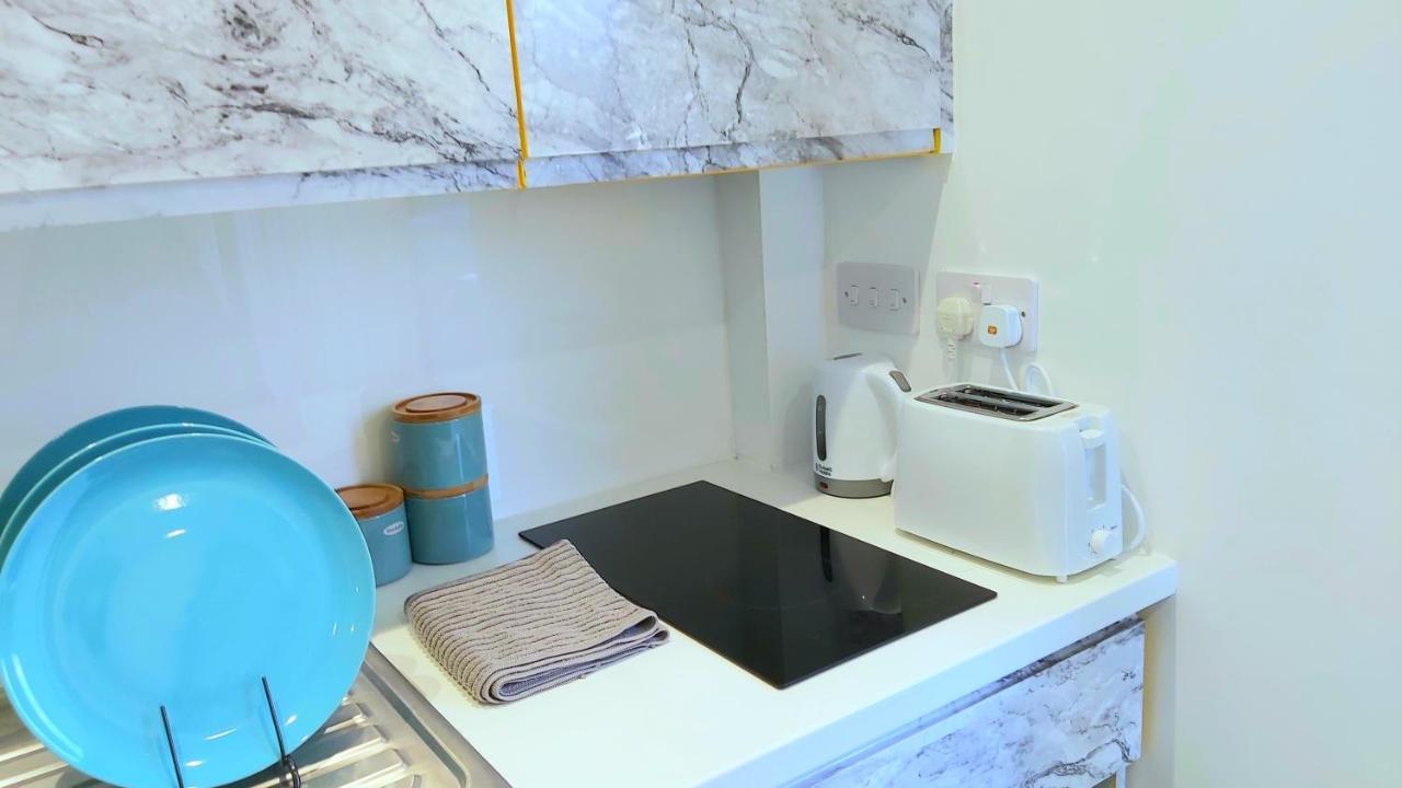 Great Studio Apartments - Netflix, Wifi, Digital Tv Sheffield Eksteriør bilde